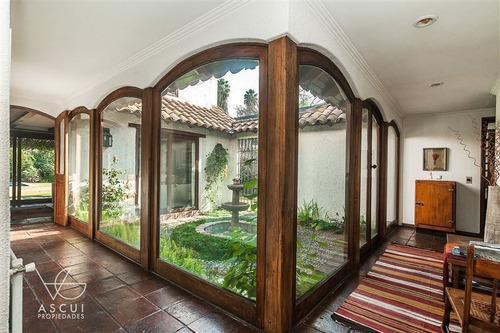 Imagen 4 de 24 de Casa En Venta De 5 Dormitorios En Vitacura