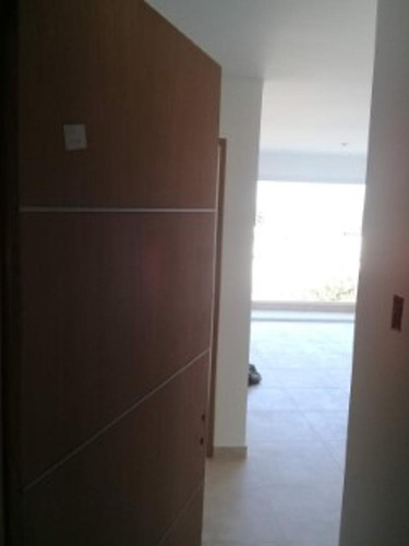 Imagen 2 de 9 de 2 Amb, Dormitorio En Suite + Toilette Y Cochera