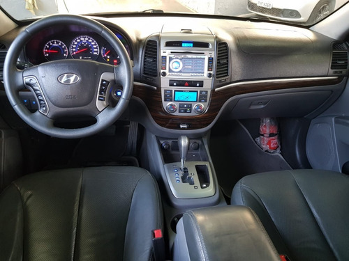 Imagem 5 de 11 de Hyundai Santa Fé 2.4 Automático 2012