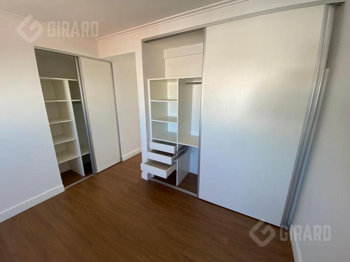 Departamento En Venta De 2 Ambientes A Estrenar, Edificio Damar Ix, En Zona Plaza Mitre