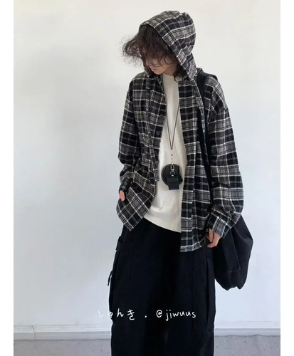 Camisa Casual De Manga Larga A Cuadros Con Capucha Negra