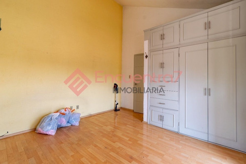 Casa En Venta En Tecamachalco