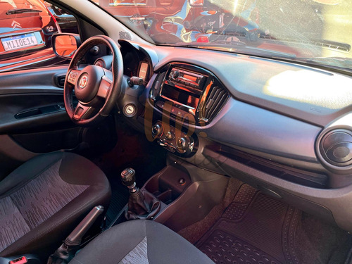 Fiat Uno ATTRACTIVE 1.0