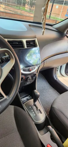 Hyundai Accent 1.6l 5 p