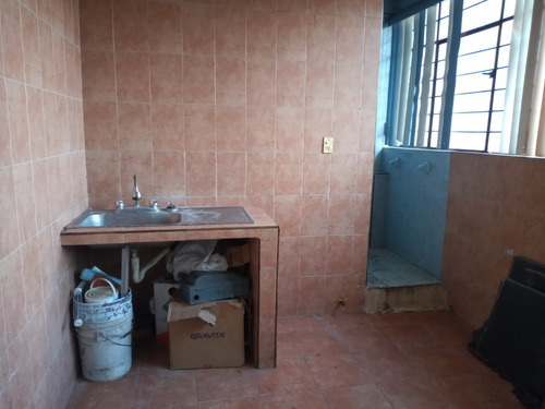 Rento Bodega Con Camara De Refrigeracion Para 90 Toneladas Con 2 Departamentos