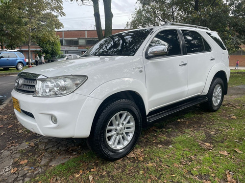 Toyota Fortuner 2.7l 4x2