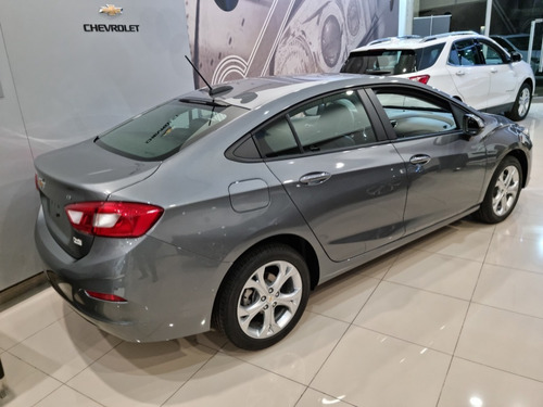 Imagen 8 de 21 de Chevrolet Cruze Lt 4 Ptas Automático 0km