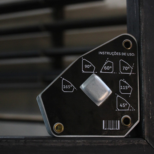 Esquadro Magnético Multi-ângulos Com Interruptor 25kg