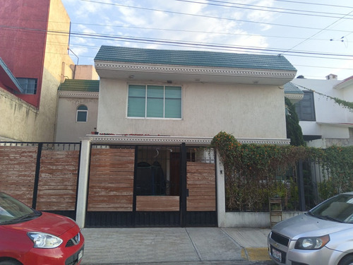 Se Vende Casa En Fraccionamiento San Javier (privada Sexta Seccion )