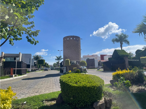 Lote En Venta En Cluster 9-9-9 Lomas De Angelopolis