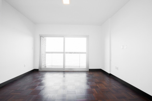 Rbla. Rep. Del Perú 200 M2 Edif. 3 Dorm, Serv 4 Baños, 2 Gjs
