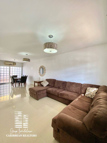Town House En Alquiler. Conj. Resd Tierra Del Sol