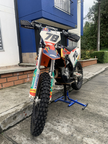 Moto Ktm Sxf 350 Mod 2019 Con Pocas Horas De Uso