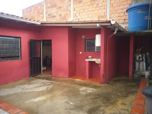 Imagen 4 de 7 de En Venta Hermosa Casa En Mata De Guadua Via El Valle