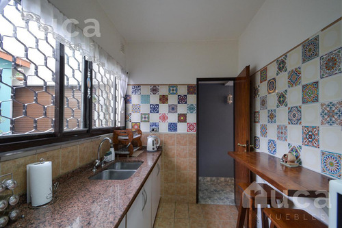 Encantadora Terraza Con Divino Ph Y Dos Dormitorios En Venta - Saavedra