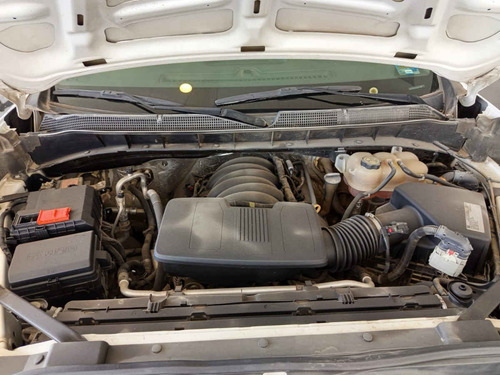 Chevrolet Silverado 5.4 2500 Doble Cabina Ls 4x4 At