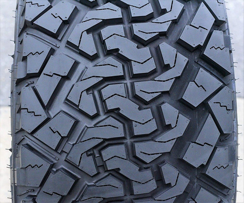 Pneu Venom Power Lt 285/65 R18 X/t 125/122r