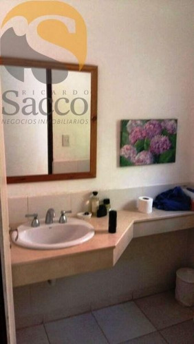 Casa Dos Dormitorios En Venta En #trenquelauquen