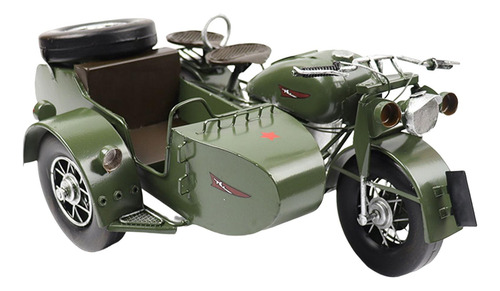 Modelo En Miniatura Motocicleta Modelo Paisaje Verde