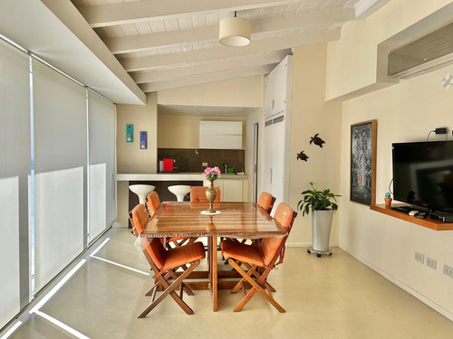 Imagen 23 de 30 de Sensacional Casa Hecha A Nuevo En El Exclusivo Sector De Av. Libertador Al Rio, En Martinez.