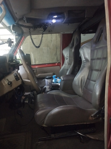 Imagen 10 de 15 de Toyota Machito Lx