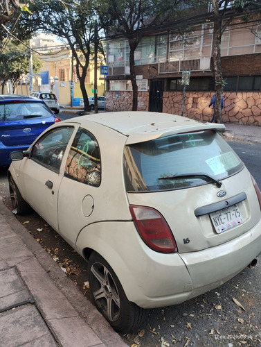 Ford Ka 2006, Color Beige, Dos Puertas, Buena Funcionalidad