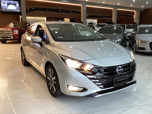 Nissan Versa 1.6 Advance Mt