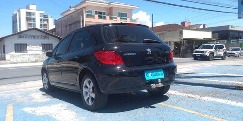 Peugeot 307 Hatch. Griffe 2.0 16v (aut)