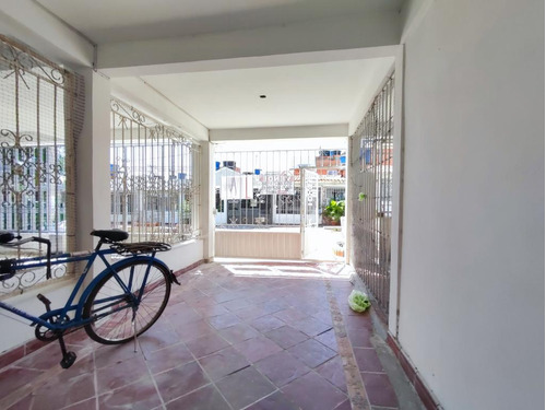 Casa En Venta En Cúcuta. Cod V28522