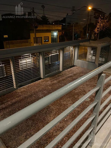 Imagen 11 de 12 de Departamento - Moron