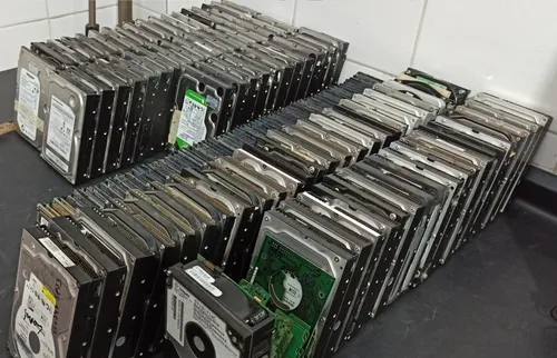 Disco Rigido Hdd Sata Hm250hi Mal Estado. Reconoce Bios (Usado)