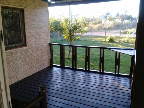 Imagen 12 de 18 de Casa De Contenedor, Muy Comoda, Excelente Terreno