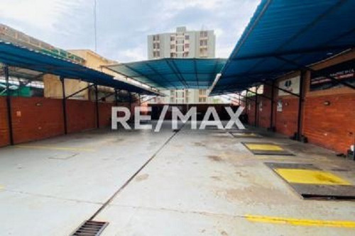 Imagen 2 de 9 de Edificio Comercial En Alquiler Valle Frio Maracaibo Marisabel Fernandez