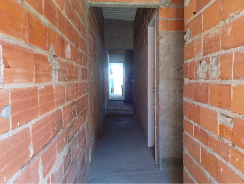Casa Com 4 Quartos E 3 Banheiros