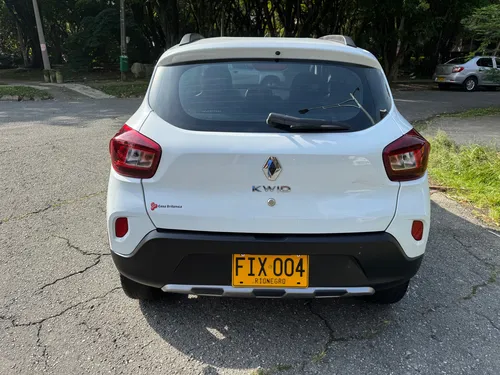 Renault Kwid 1.0 Outsider Mt
