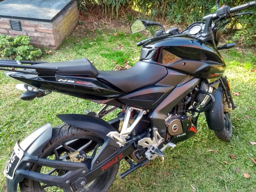 Imagen 4 de 8 de Bajaj Rouser Ns 200