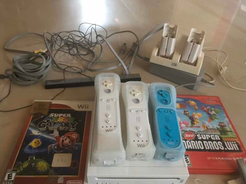 Nintendo Wii 3 Controles 2 Baterías Recargables 2 Juegos