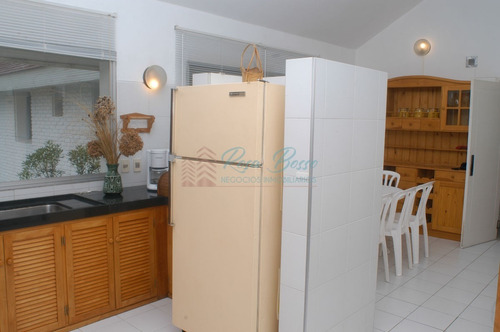 Imagen 10 de 30 de Casa En Pinares, 6 Dormitorios *