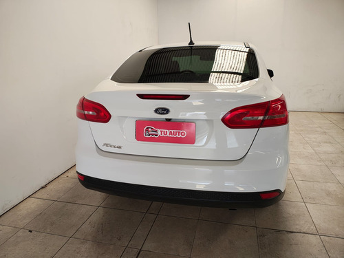 Ford Focus III 2.0 Se At6