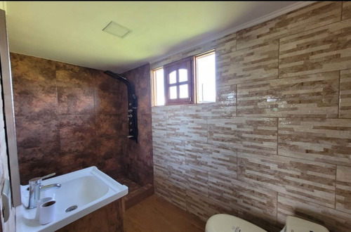 Dos Casas En Terreno De 5000m2 Chicureo