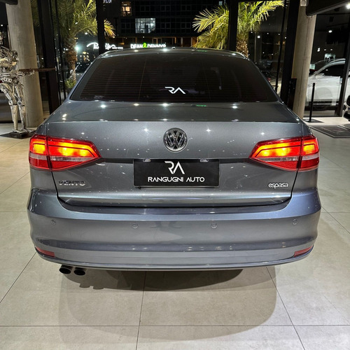 Volkswagen Vento 2.5 Advance Plus 170cv Tiptronic