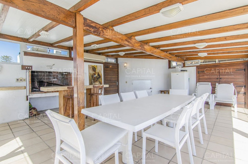 Imagen 16 de 22 de Penthouse Frente Al Puerto De Punta Del Este