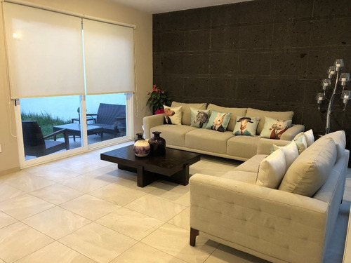 Imagen 6 de 19 de Venta De Casa En Residencial Del Bosque En Bosque Real