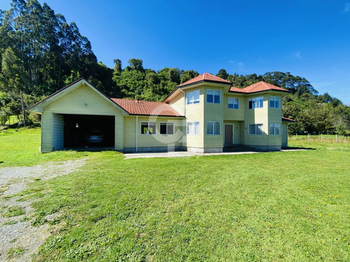 Parcela Con Hermosa Casa En Chamiza