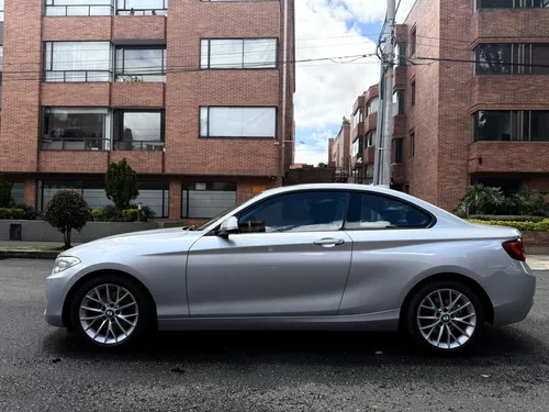 BMW Serie 2 2.0 220i F22 Coupe Sportline