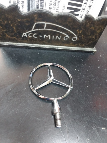 Insignia  Estrella Mercedes Benz 7 Cm Metal Cromado