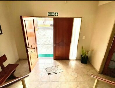 Imagen 5 de 30 de Excelente Inmueble, Actualmente Cochería ( Opcional )