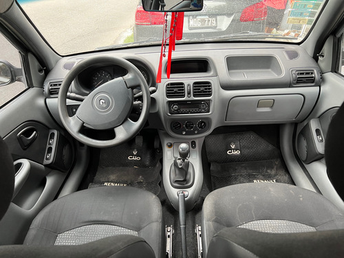 Renault Clio 1.2 Campus Pack Ii 75cv