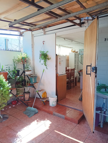 Propiedad Ubicada En Balmaceda, Comuna De Lampa.