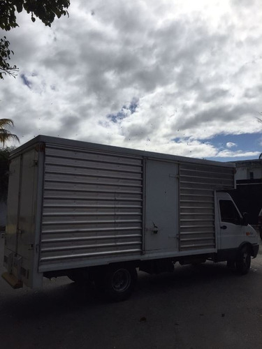 Imagen 3 de 12 de Iveco Daily